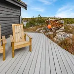 Дом отдыха 4 Bedroom In Tustna Leira (More og Romsdal)