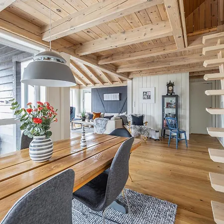 4 Bedroom In Tustna 度假居 Tustna